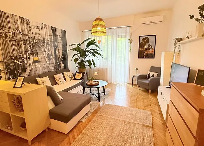 West Budapest Apartman